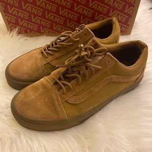Tan Camel Old school Vans